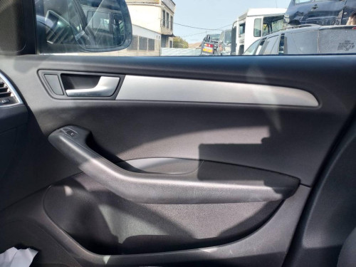 GUARNECIDO PUERTA DELANTERA IZQUIERDA Audi Q5 (8R) 
