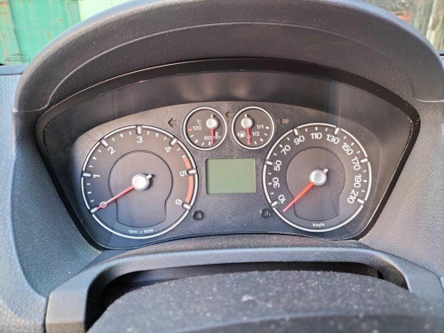  FORD FIESTA (CBK) 
