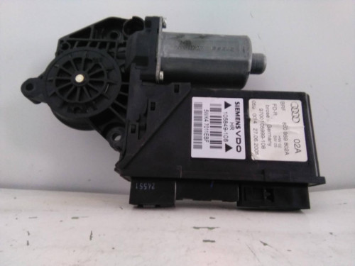 MOTOR ELEVALUNAS TRASERO DERECHO Audi A4 BERLINA (8E) 