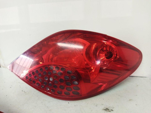  PILOTO TRASERO DERECHO PEUGEOT 207 