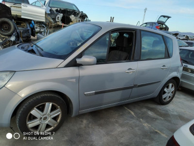 RENAULT SCENIC II (JM)