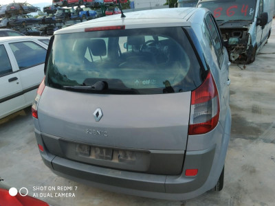 RENAULT SCENIC II (JM)