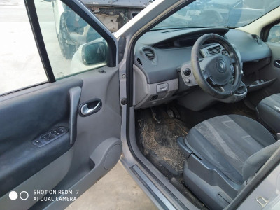 RENAULT SCENIC II (JM)