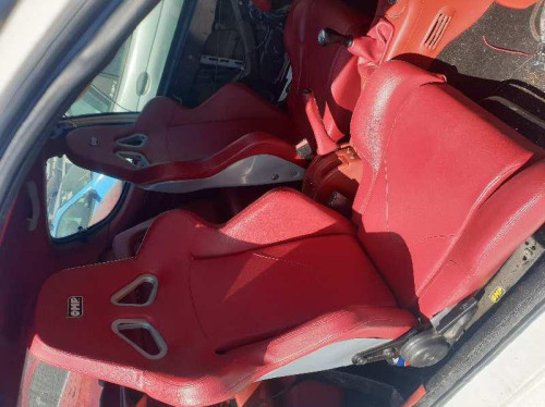 PEUGEOT 206 — vehículo donante para recambios 