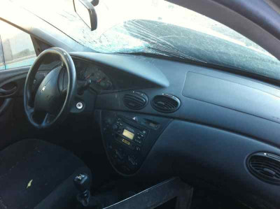 FORD FOCUS BERLINA (CAK)