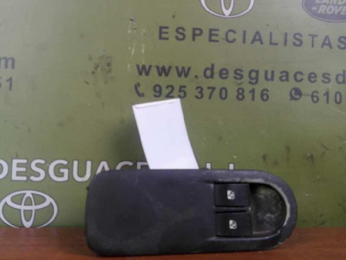 MANDO ELEVALUNAS DELANTERO IZQUIERDO RENAULT MEGANE II BERLINA 3P 