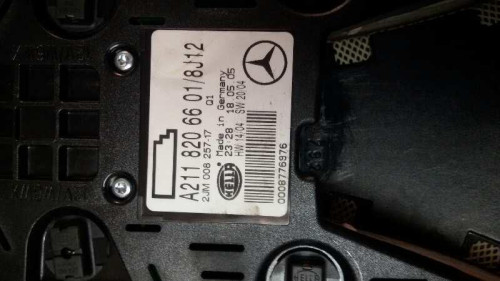  LUZ INTERIOR Mercedes-Benz CLASE E (BM 211) BERLINA 