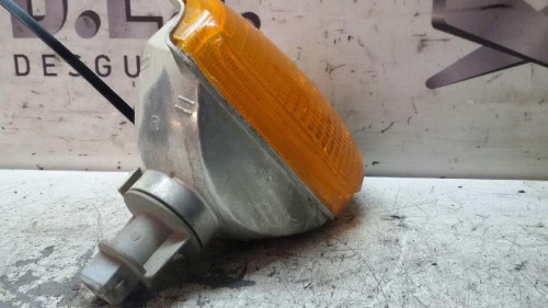 FARO DERECHO Volkswagen POLO II (867/871/873) 