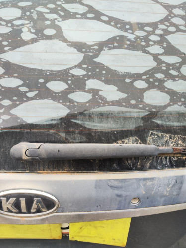 MOTOR LIMPIA TRASERO KIA CARNIVAL 