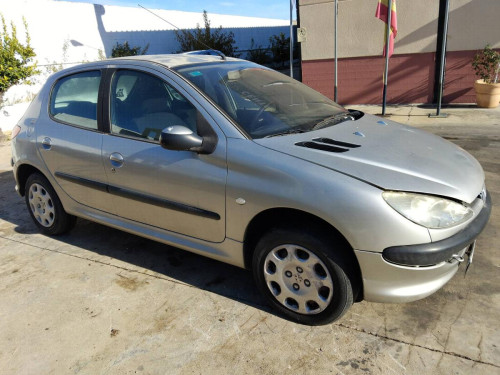 Peugeot 206 (1998->) — автомобиль-донор на запчасти 