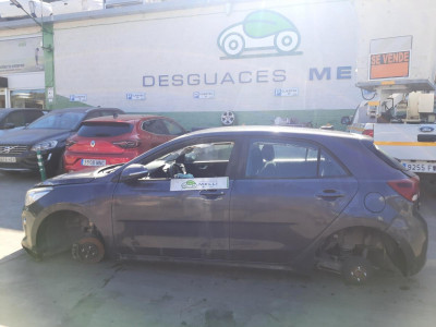KIA RIO (YB)