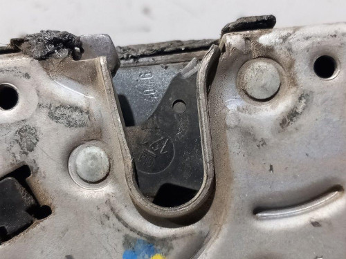  CERRADURA PUERTA DELANTERA IZQUIERDA OPEL ASTRA H BERLINA 