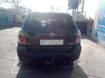 TOYOTA COROLLA VERSO (R1)