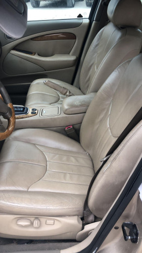 JAGUAR S-TYPE — автомобиль-донор на запчасти 