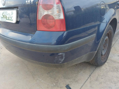 PARAGOLPES TRASERO Volkswagen Passat Berlina (3B3)(2000->)