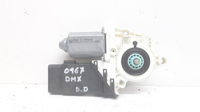 MOTOR ELEVALUNAS DELANTERO DERECHO, Seat, LEON (1M1)
