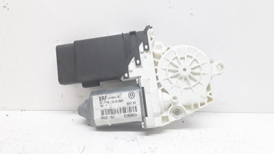 MOTOR ELEVALUNAS DELANTERO DERECHO, Seat, LEON (1M1)