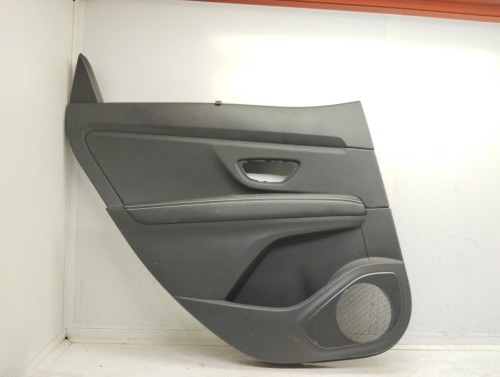 GUARNECIDO PUERTA TRASERA IZQUIERDA Renault SCENIC IV 