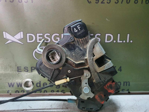 CERRADURA PUERTA DELANTERA DERECHA Toyota RAV4 (A3) 