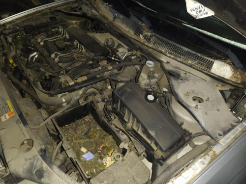 CAJA RELES / FUSIBLES Ford MONDEO BERLINA (GE) 