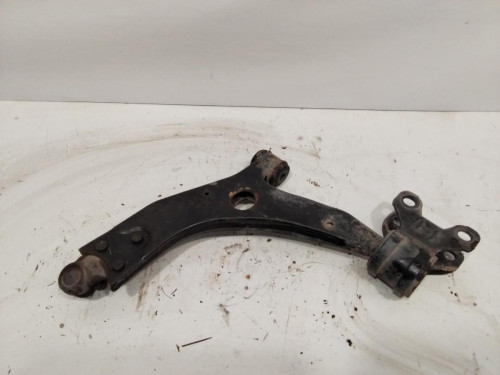 BRAZO SUSPENSION INFERIOR DELANTERO DERECHO Ford FOCUS BERLINA (CB8) 