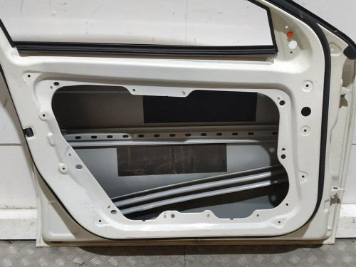  PUERTA DELANTERA IZQUIERDA MERCEDES-BENZ CLASE GLA (BM 156) 