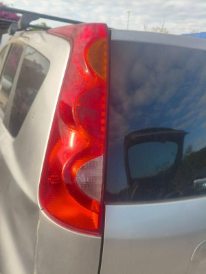 PILOTO TRASERO IZQUIERDO, NISSAN, NOTE (E11E)