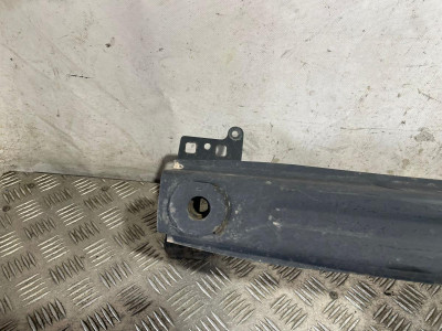 REFUERZO PARAGOLPES DELANTERO