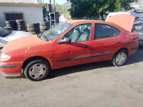 RENAULT MEGANE I CLASSIC (LA0) — автомобиль-донор на запчасти 