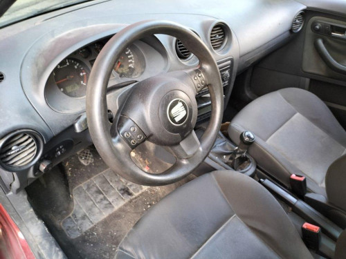  SEAT CORDOBA BERLINA (6L2) 
