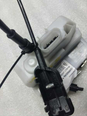 CERRADURA PUERTA TRASERA IZQUIERDA, RENAULT, LAGUNA II GRANDTOUR (KG0)