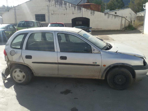  OPEL CORSA B 