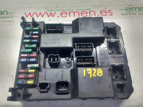  CAJA RELES / FUSIBLES Peugeot 307 (S1)(04.2001) 