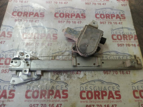 ELEVALUNAS TRASERO IZQUIERDO MITSUBISHI MONTERO (V60/V70) 