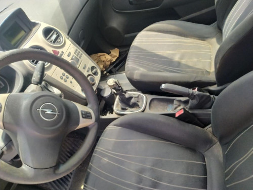  CONSOLA CENTRAL OPEL CORSA D 