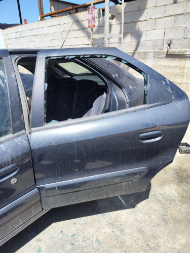 PUERTA TRASERA IZQUIERDA CITROEN XSARA BERLINA 
