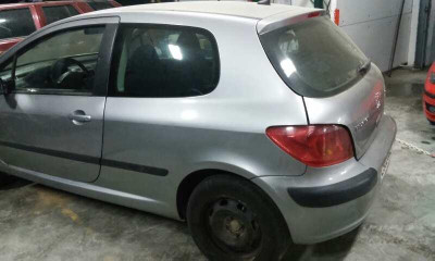 PEUGEOT 307 (S1)(04.2001)