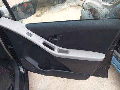 MANETA INTERIOR DELANTERA DERECHA, TOYOTA, YARIS (KSP9/SCP9/NLP9)