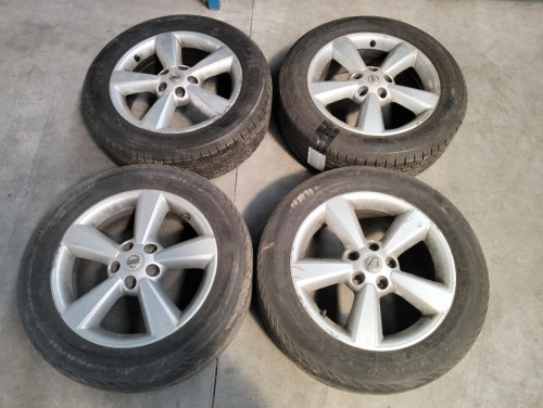 JUEGO LLANTAS Nissan QASHQAI (J10) 