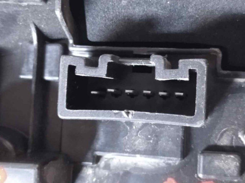 PILOTO TRASERO DERECHO TOYOTA COROLLA (E12) 