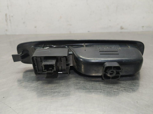  MANDO ELEVALUNAS TRASERO DERECHO Renault MEGANE IV BERLINA 5P 