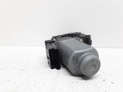 MOTOR ELEVALUNAS DELANTERO IZQUIERDO Nissan QASHQAI (J10) 