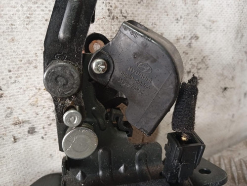 CERRADURA MALETERO / PORTON 