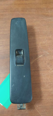 MANDO ELEVALUNAS DELANTERO DERECHO, TOYOTA, HILUX (KUN)