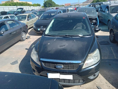 FORD FOCUS BERLINA (CB4)