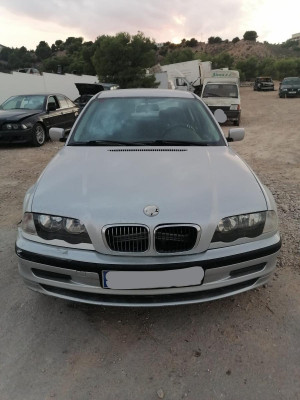 BMW SERIE 3 BERLINA (E46)