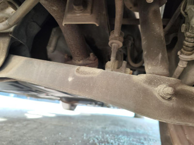 BRAZO SUSPENSION TRASERO DERECHO