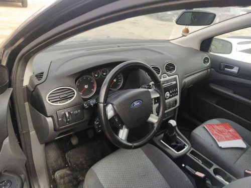  FORD FOCUS BERLINA (CAP) 