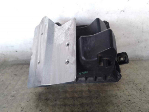 CAJA FILTRO AIRE AUDI A4 BERLINA (8E) 