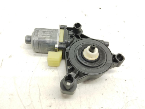 MOTOR ELEVALUNAS DELANTERO IZQUIERDO VOLKSWAGEN T-ROC (A11) 